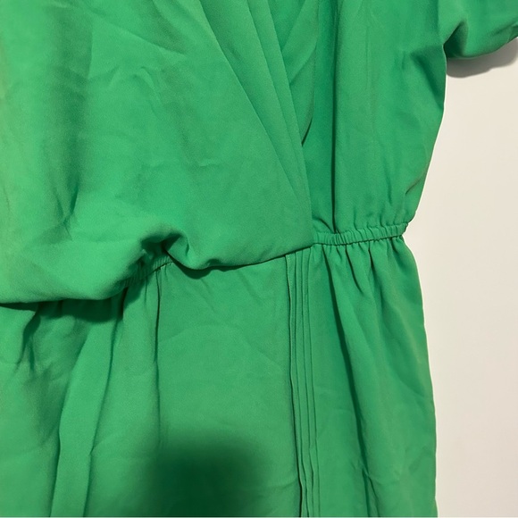 NWT Trina Turk enchantress dress emerald green size L - Picture 2 of 6